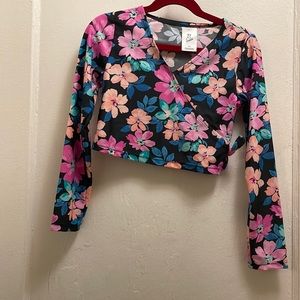 NWOT Art Class Girls Floral Swim Top Size M (8)